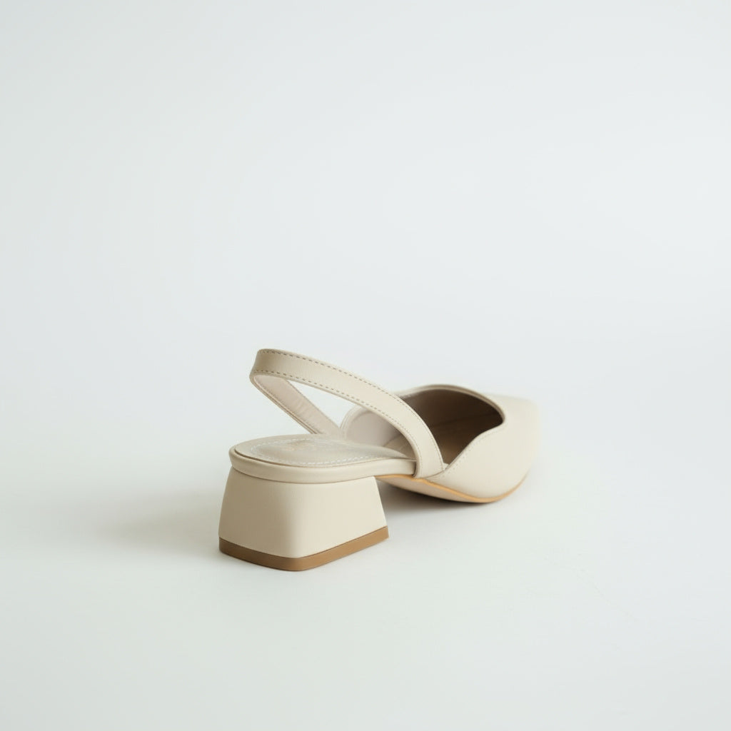 BRIELFY Soft Modern Muse – Bej Cilt Slingback Blok Topuk Ayakkabı – 5 cm