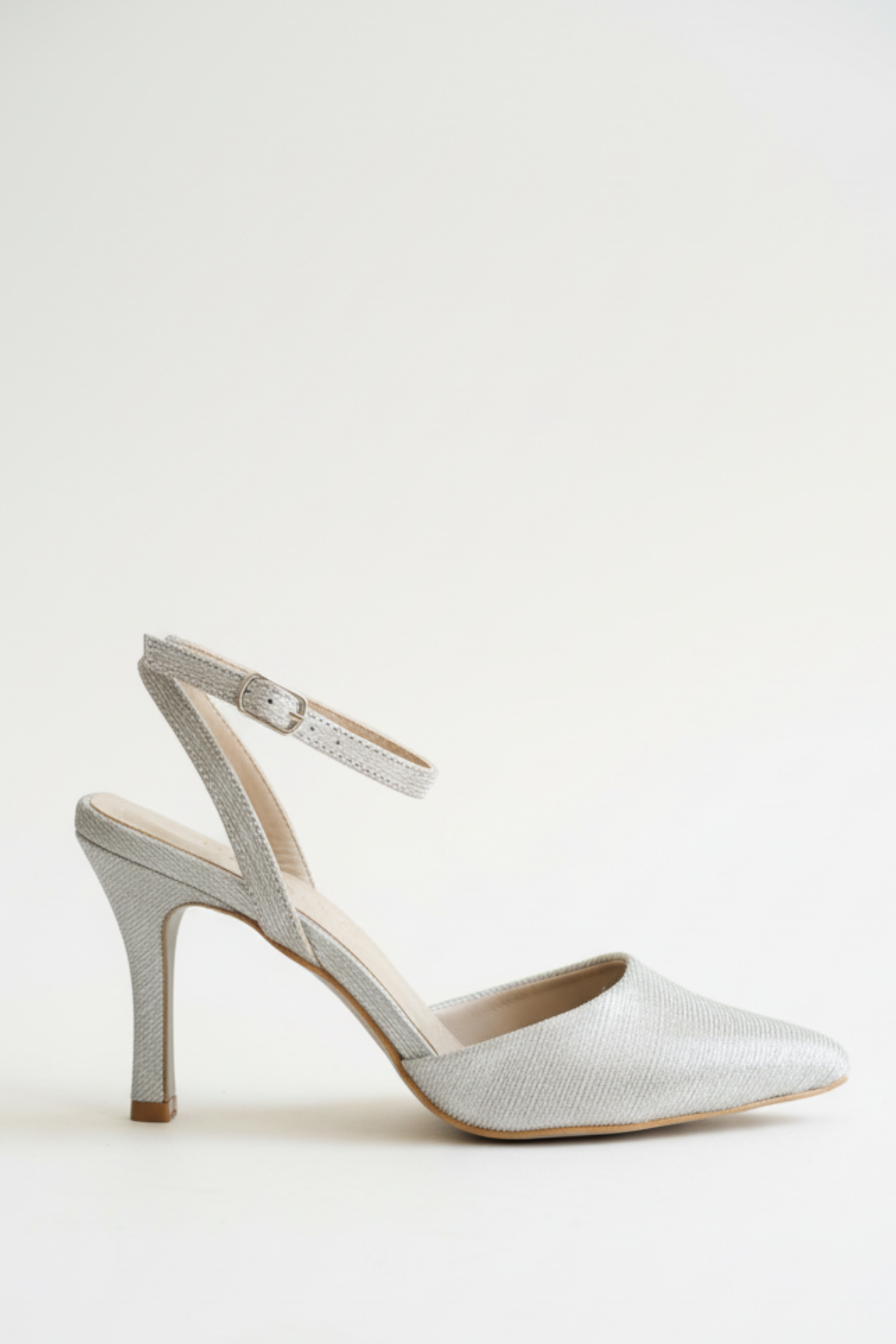 BRIELFY – Gri Simli Bilekten Bağlamalı İnce Topuklu Ayakkabı – 9 cm