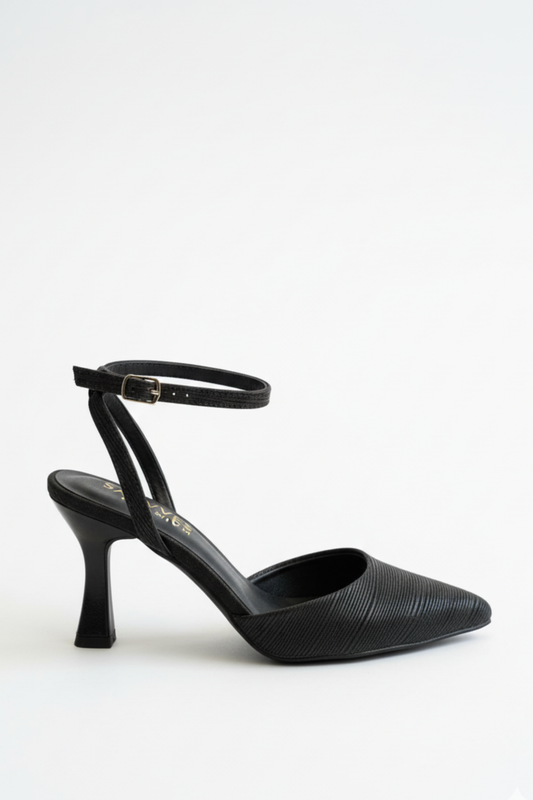 BRIELFY – Siyah Bilekten Bağlamalı İnce Topuklu Ayakkabı – 9 cm