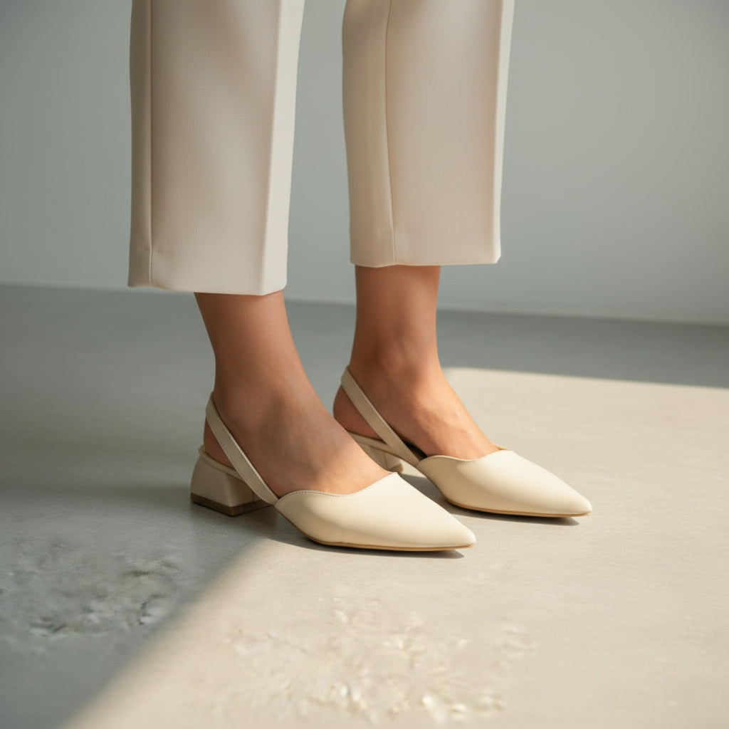 BRIELFY Soft Modern Muse – Bej Cilt Slingback Blok Topuk Ayakkabı – 5 cm