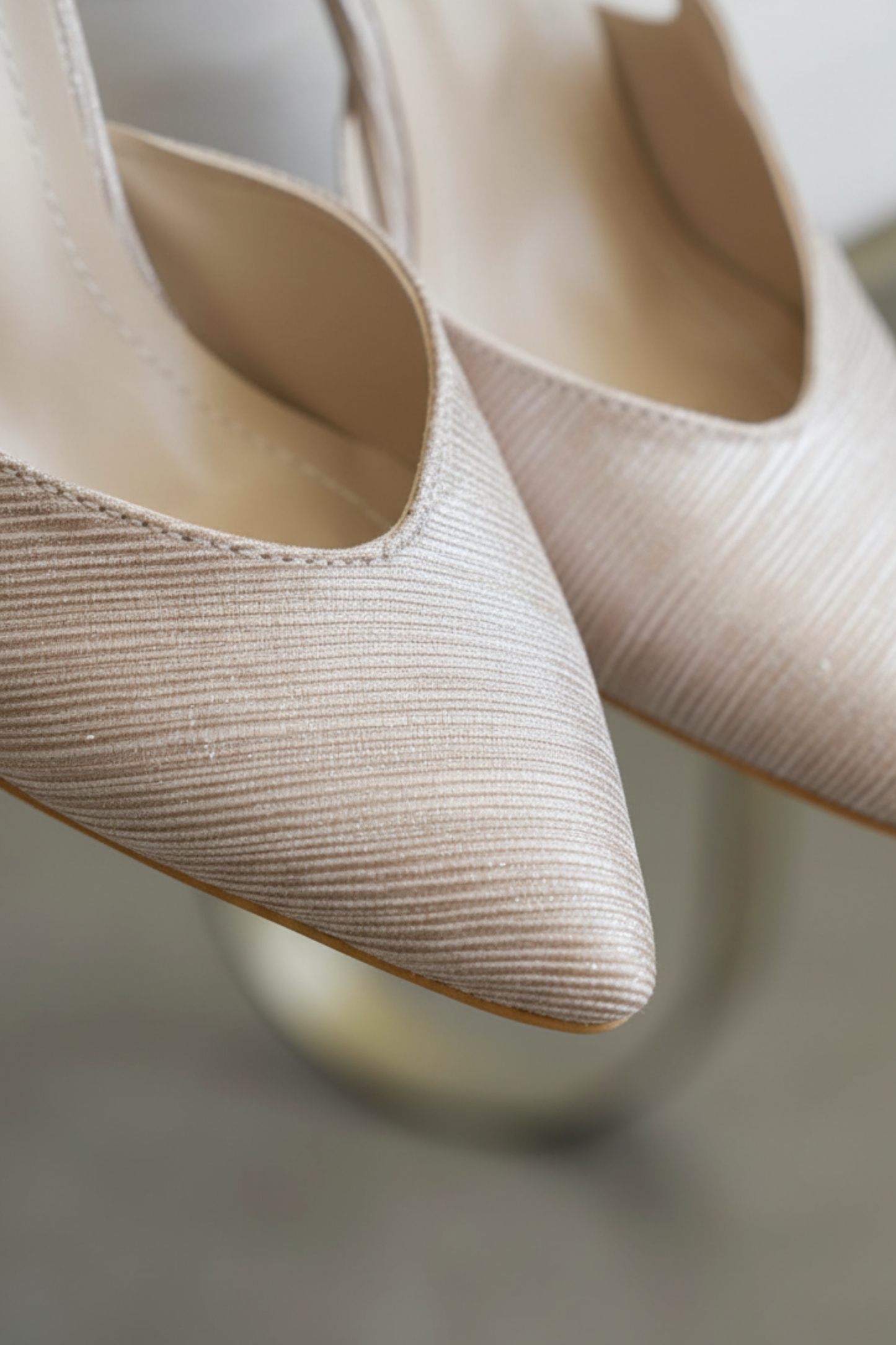 BRIELFY – Bej Simli Slingback İnce Burun Topuklu Ayakkabı – 9 cm