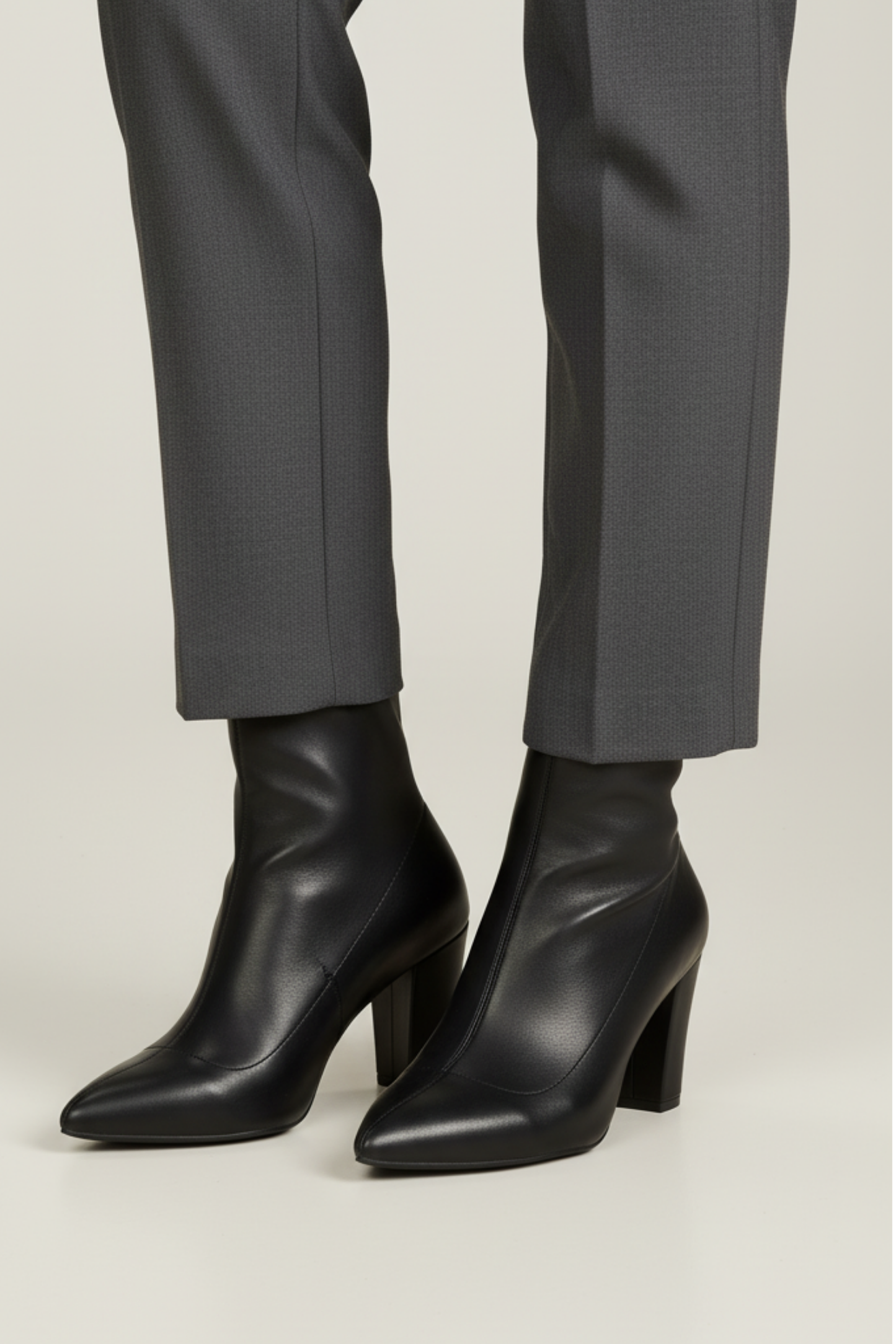 Brielfy Streç Siyah 9cm Topuklu Kadın Bot | Sofistike Form, Kusursuz Duruş